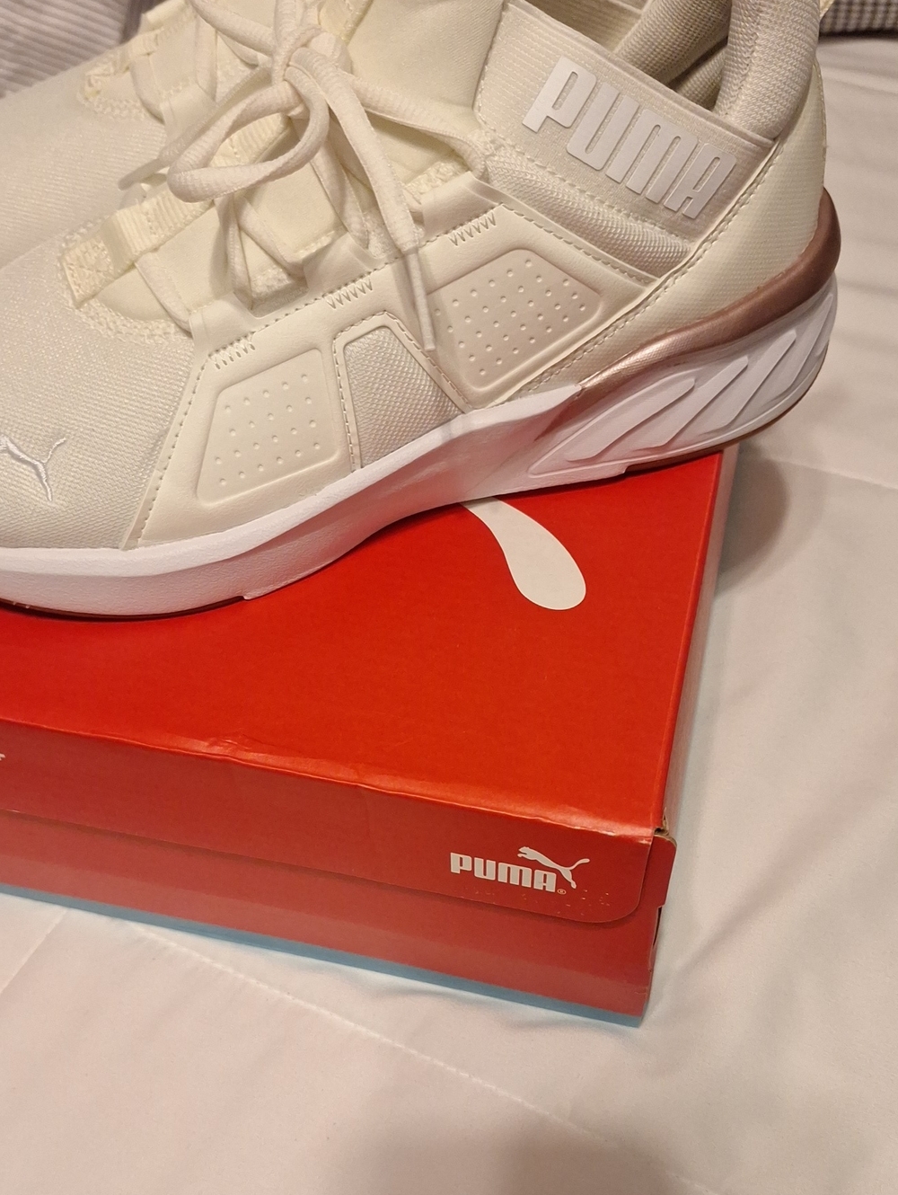 Puma - Picture 5 of 5